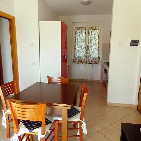 Apartment Trilocale Nuovo Con Aria Condizionata Posto Auto